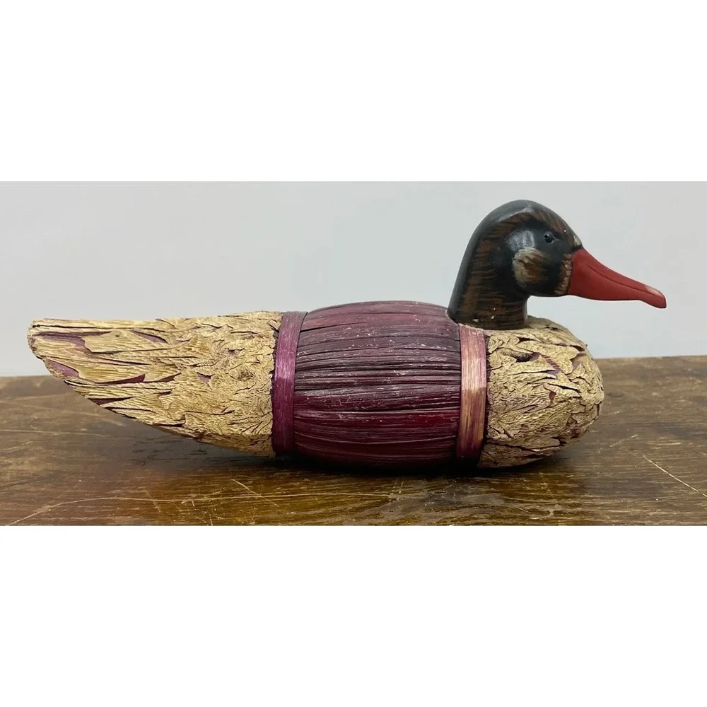 Hand Carved Wood Duck Figurine Rustic Corn Husk Farmhouse‎ Decor Folk Art 11